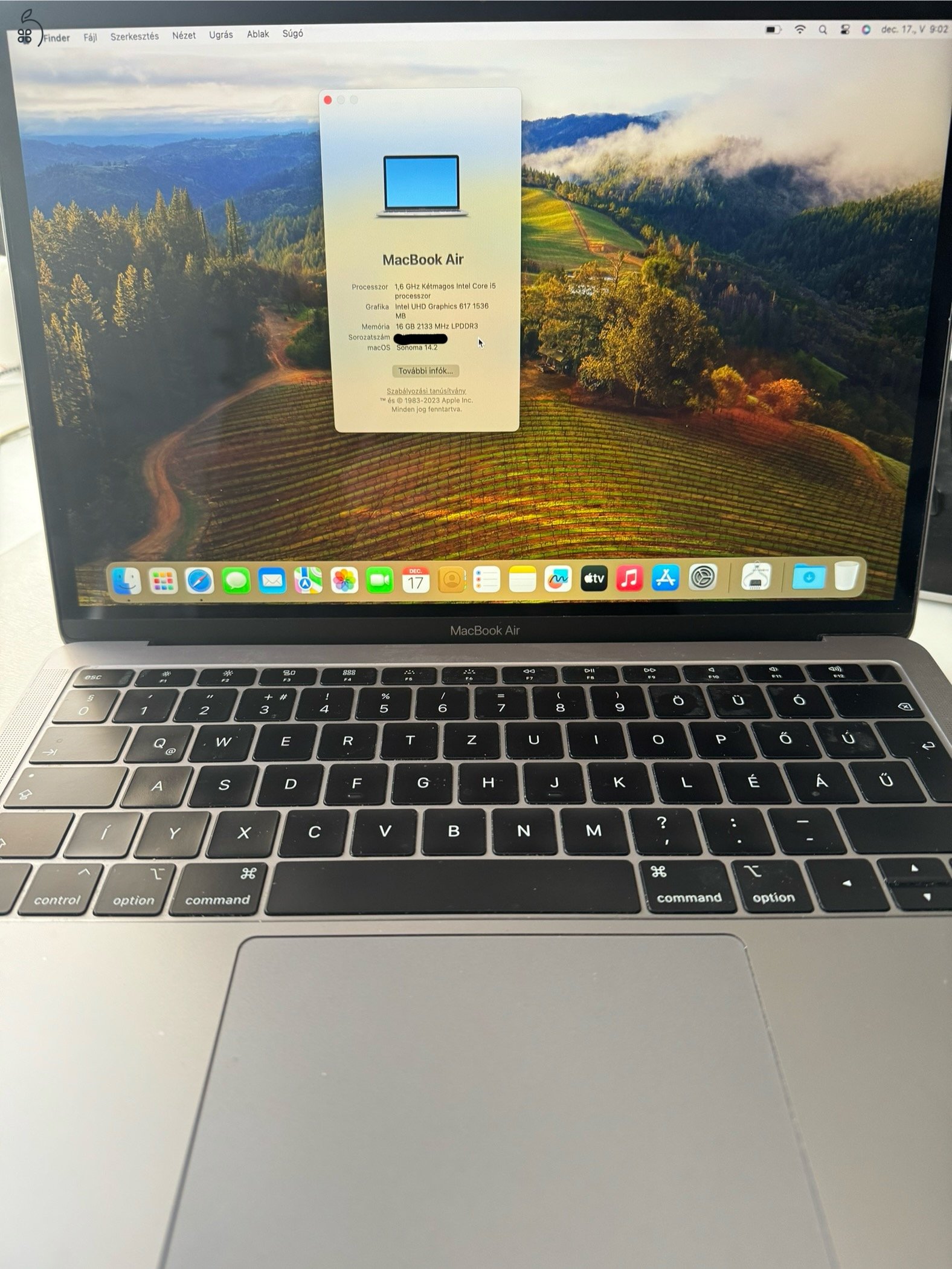 Macbook Air Retina 256 GB SSD / 16 GB RAM / Magyar billentyűzet