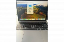 Macbook Air Retina 256 GB SSD / 16 GB RAM / Magyar billentyűzet