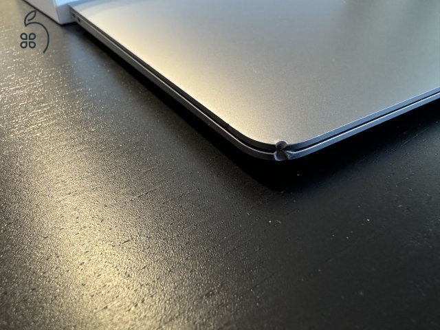 Macbook Air Retina 256 GB SSD / 16 GB RAM / Magyar billentyűzet