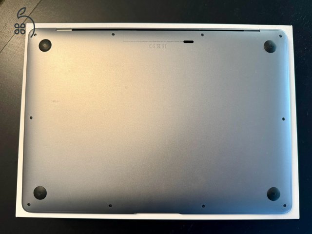 Macbook Air Retina 256 GB SSD / 16 GB RAM / Magyar billentyűzet