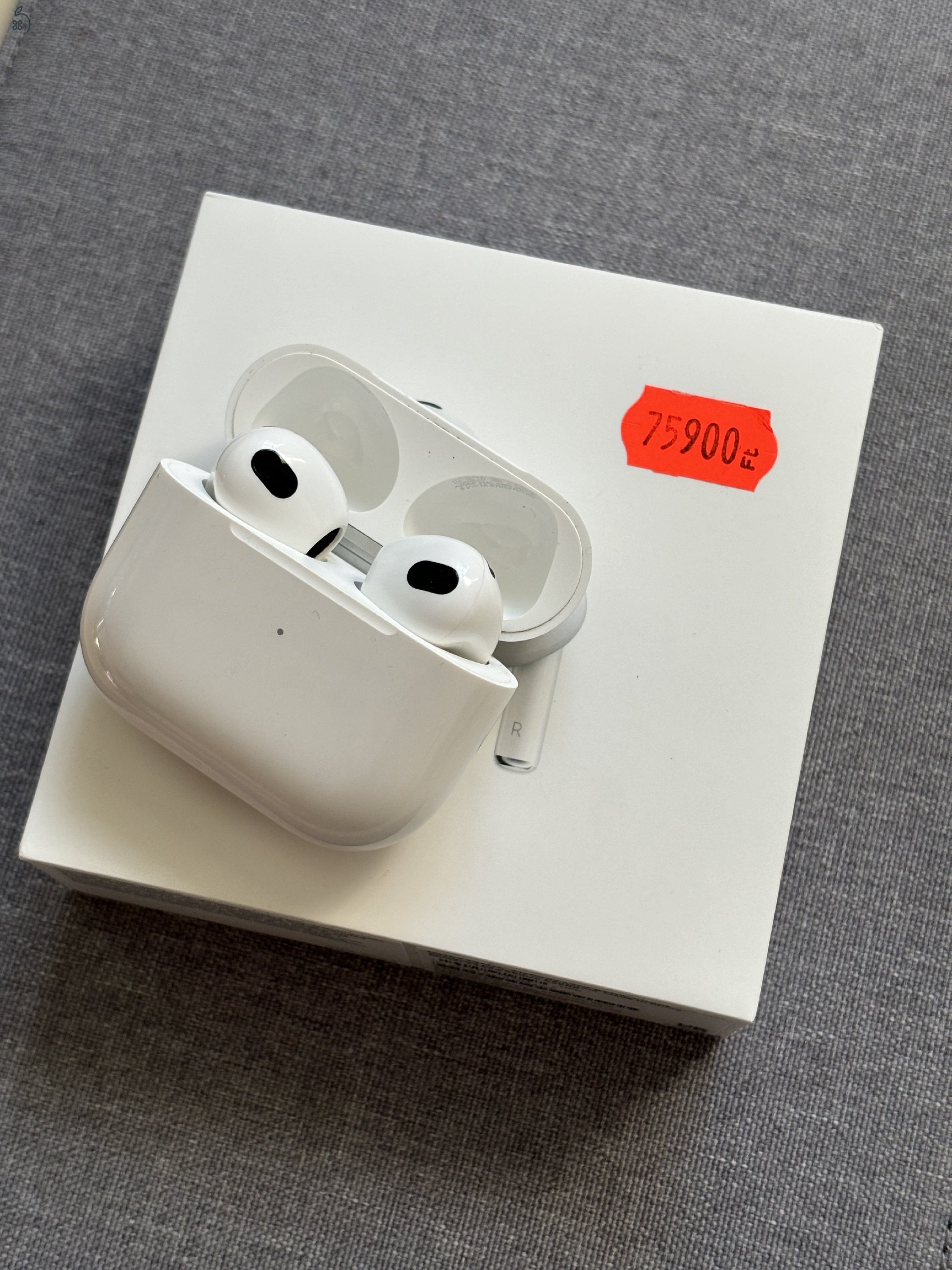 Airpods 3 eladó, eredeti, dobozában