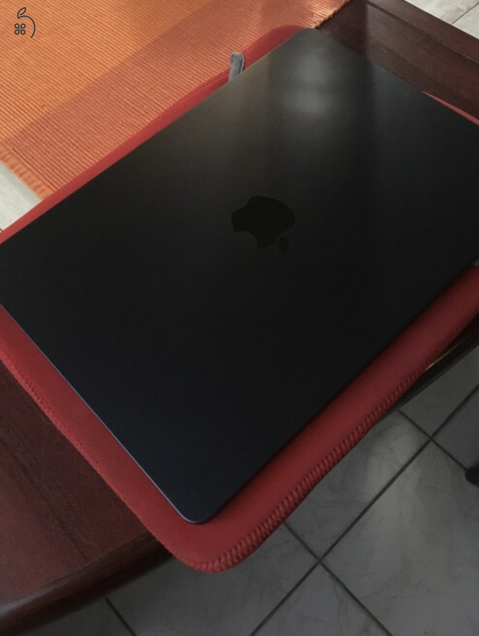 MacBook Air M2 256GB   8GB RAM 