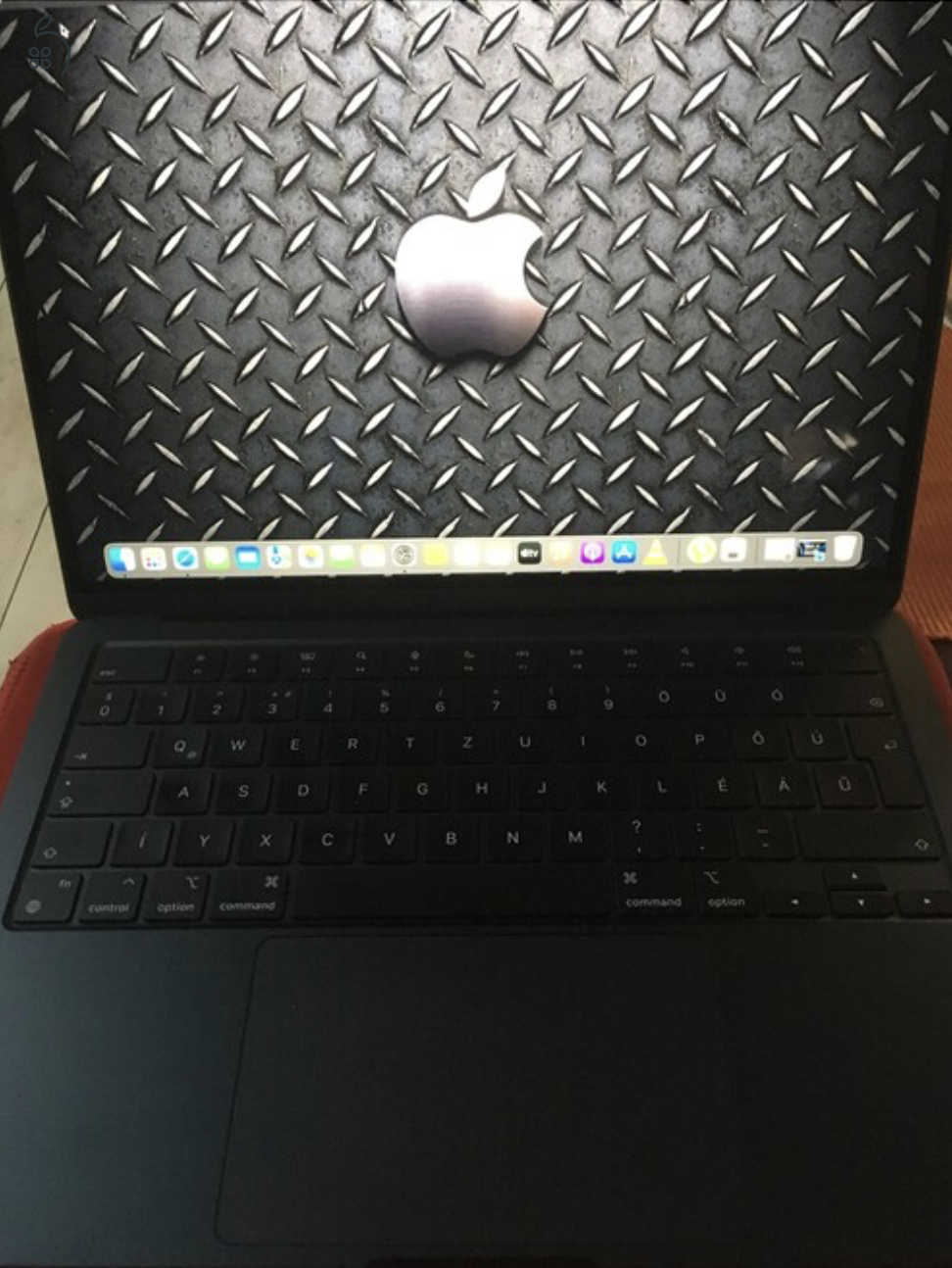 MacBook Air M2 256GB   8GB RAM 