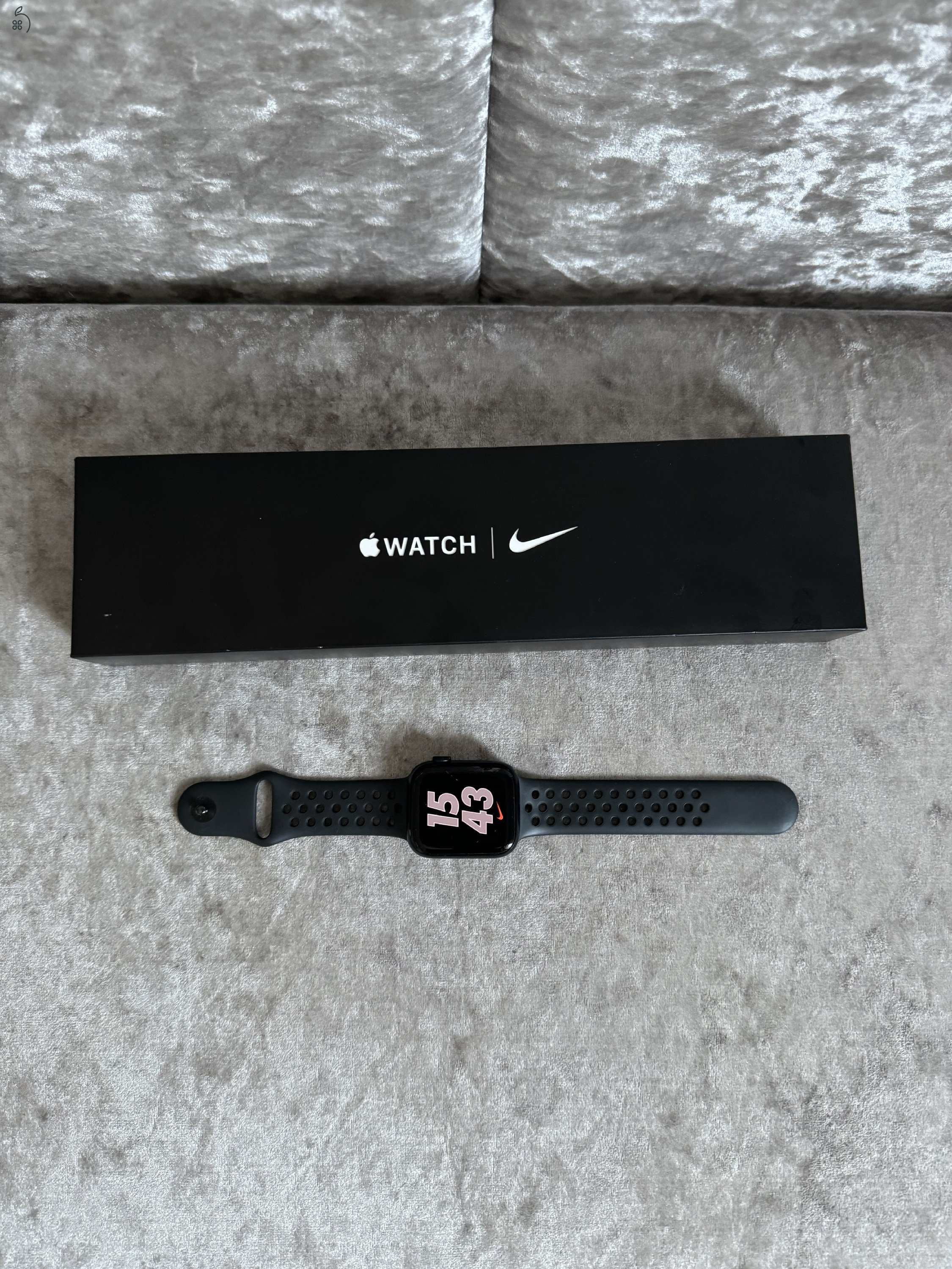 Apple Watch S7 Nike  45mm