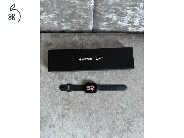 Apple Watch S7 Nike  45mm