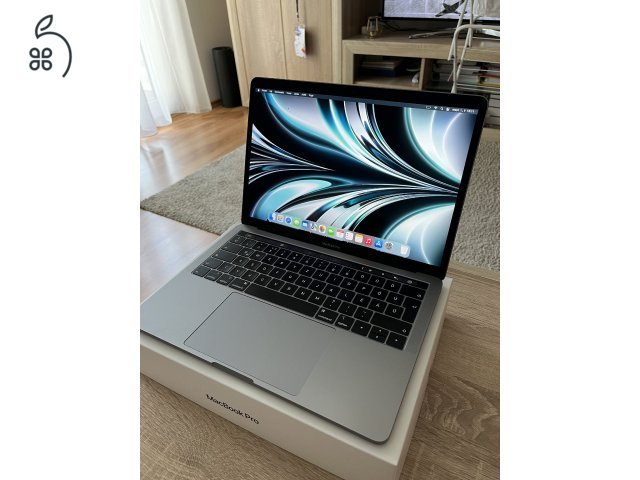 MacBook Pro (13 hüvelykes, 2019, két Thunderbolt 3 port, Touch Bar)