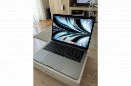 MacBook Pro (13 hüvelykes, 2019, két Thunderbolt 3 port, Touch Bar)