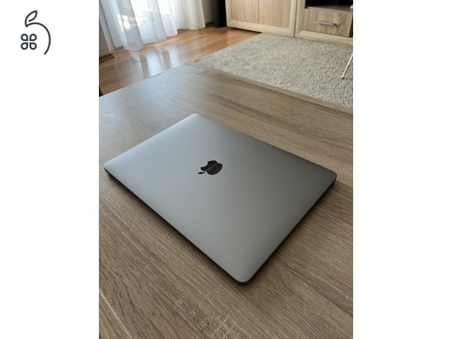 MacBook Pro (13 hüvelykes, 2019, két Thunderbolt 3 port, Touch Bar)