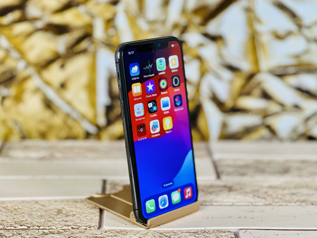 Eladó iPhone 11 Pro 64 GB Space Gray szép állapotú - 12 HÓ GARANCIA