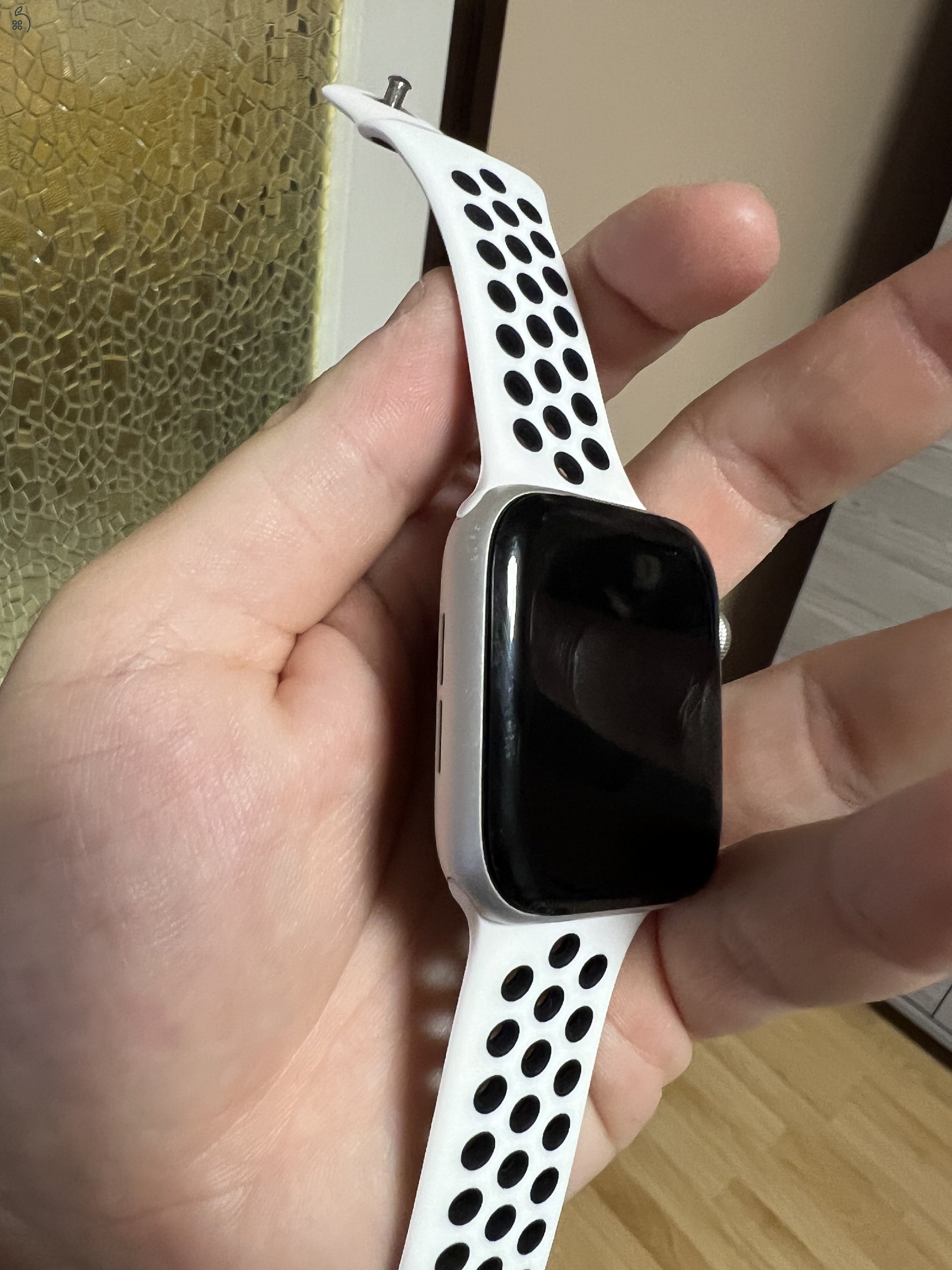 Apple Watch SE 44mm GPS + Cellular