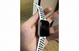 Apple Watch SE 44mm GPS + Cellular