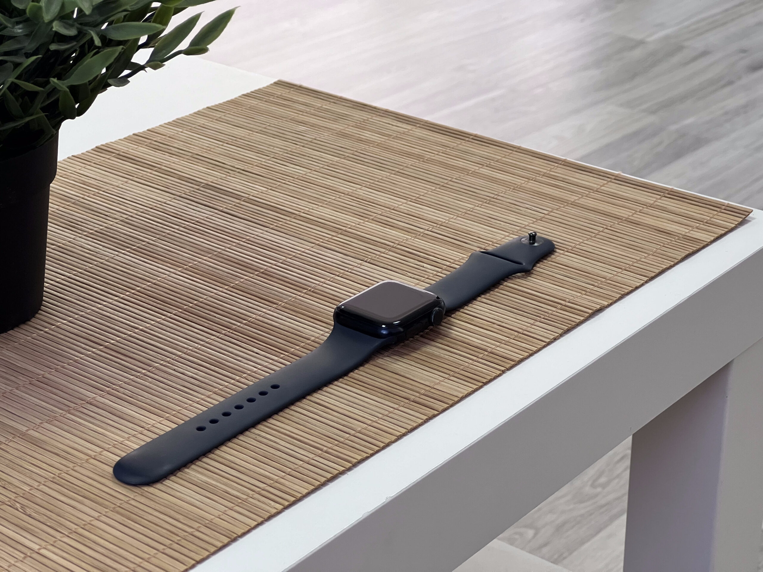 Apple Watch SE2 Midnight 40MM 1 ÉV Garanciával Számlával