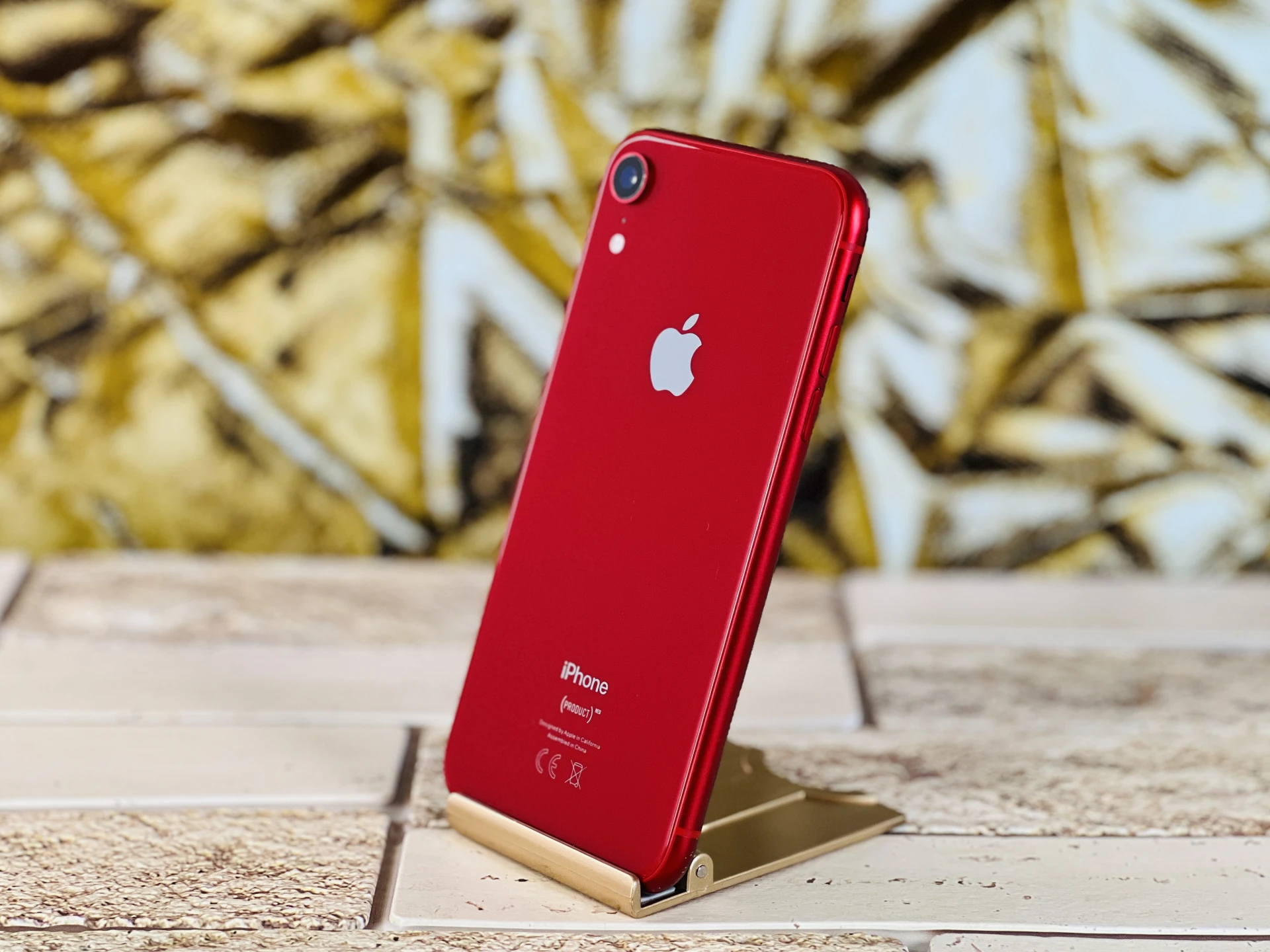 Eladó iPhone XR 64 GB PRODUCT RED szép állapotú - 12 HÓ GARANCIA