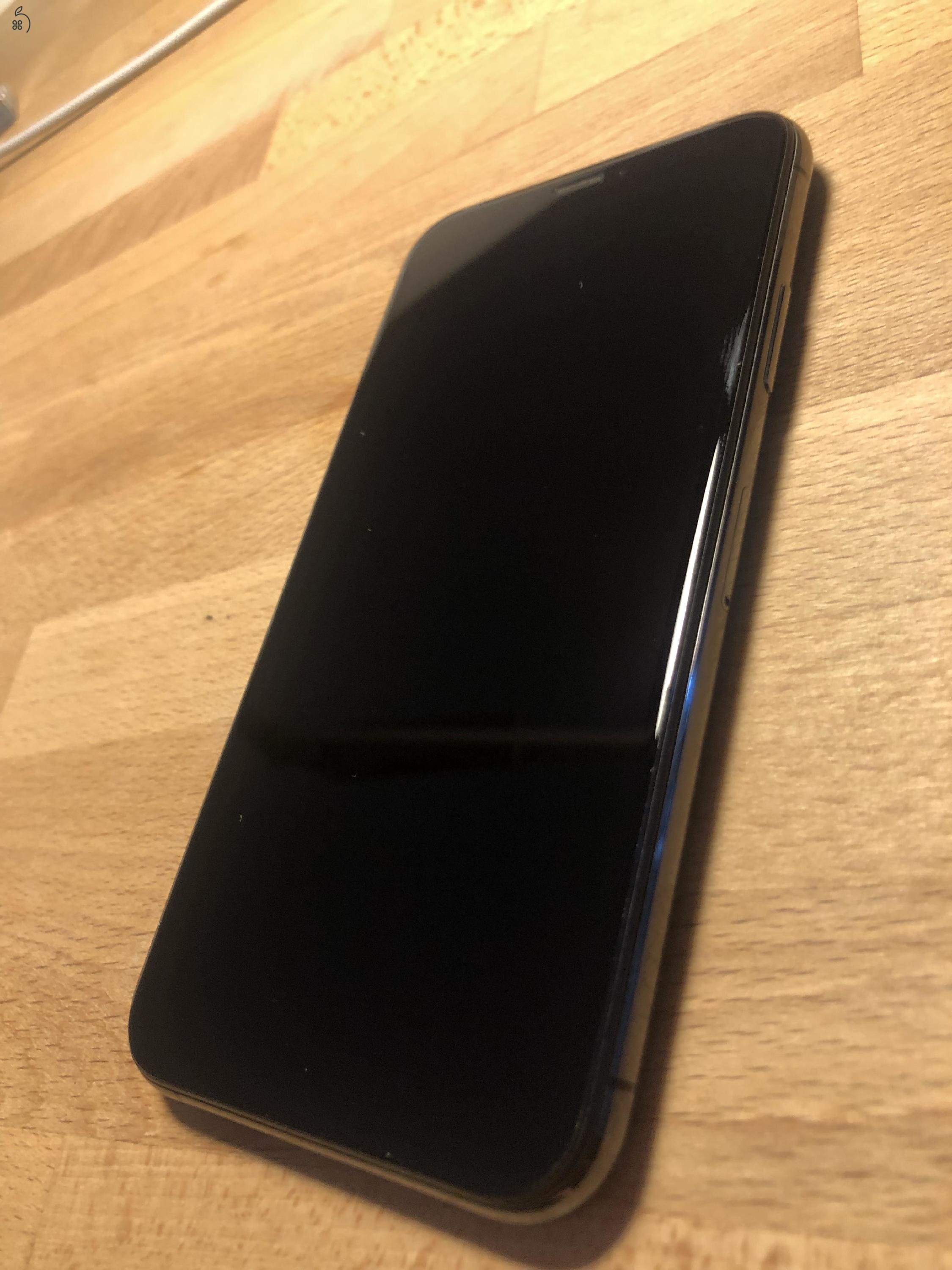  Eladó iPhone X 64 GB Space Gray szép állapotú