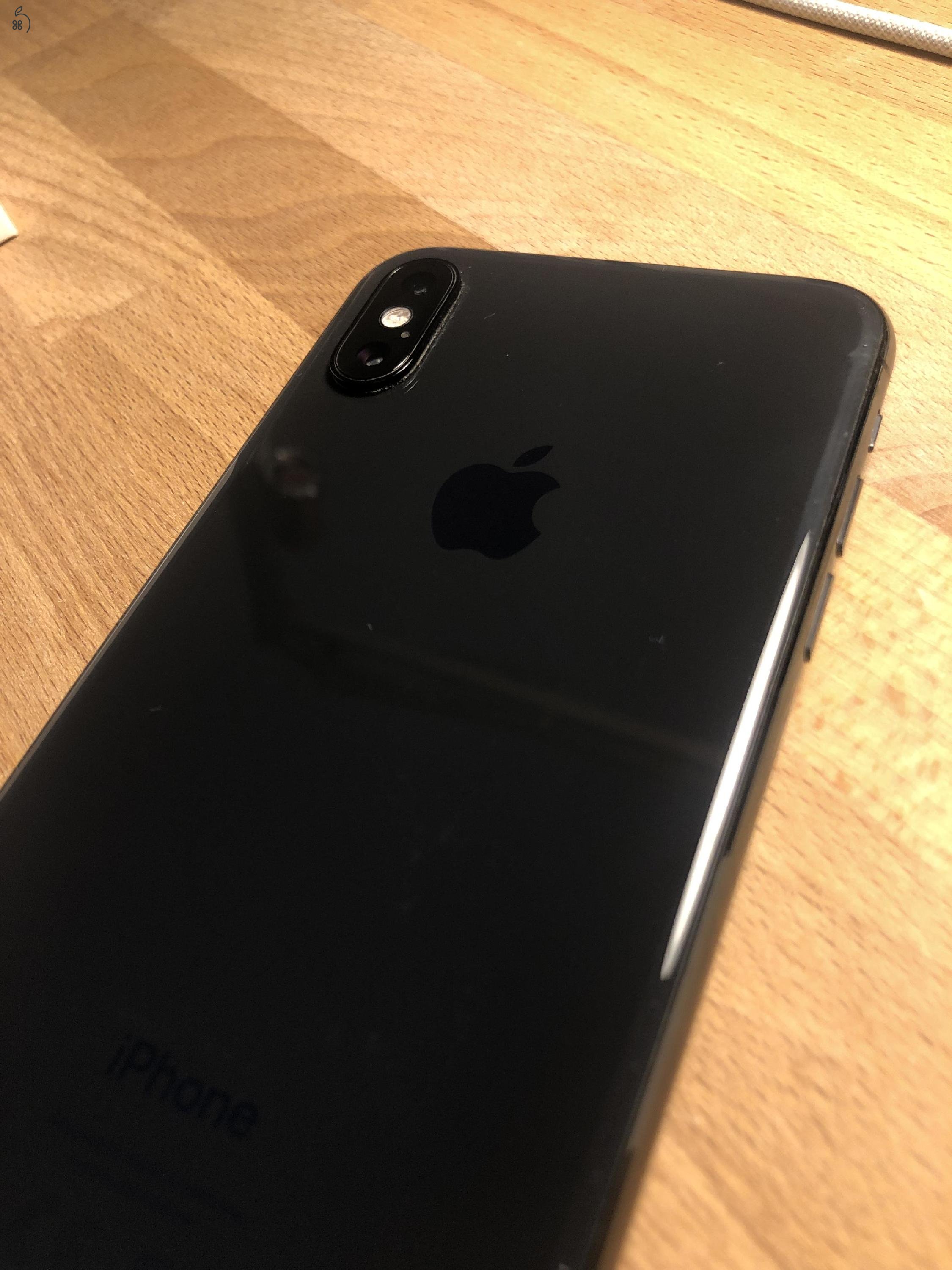  Eladó iPhone X 64 GB Space Gray szép állapotú