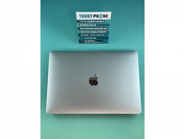 !! 1 ÉV GARANCIA !! Apple Macbook Pro 2019 Silver  I5 / 8GB DDR3 / 256GB / 13″ BM482 – Ciklus:44