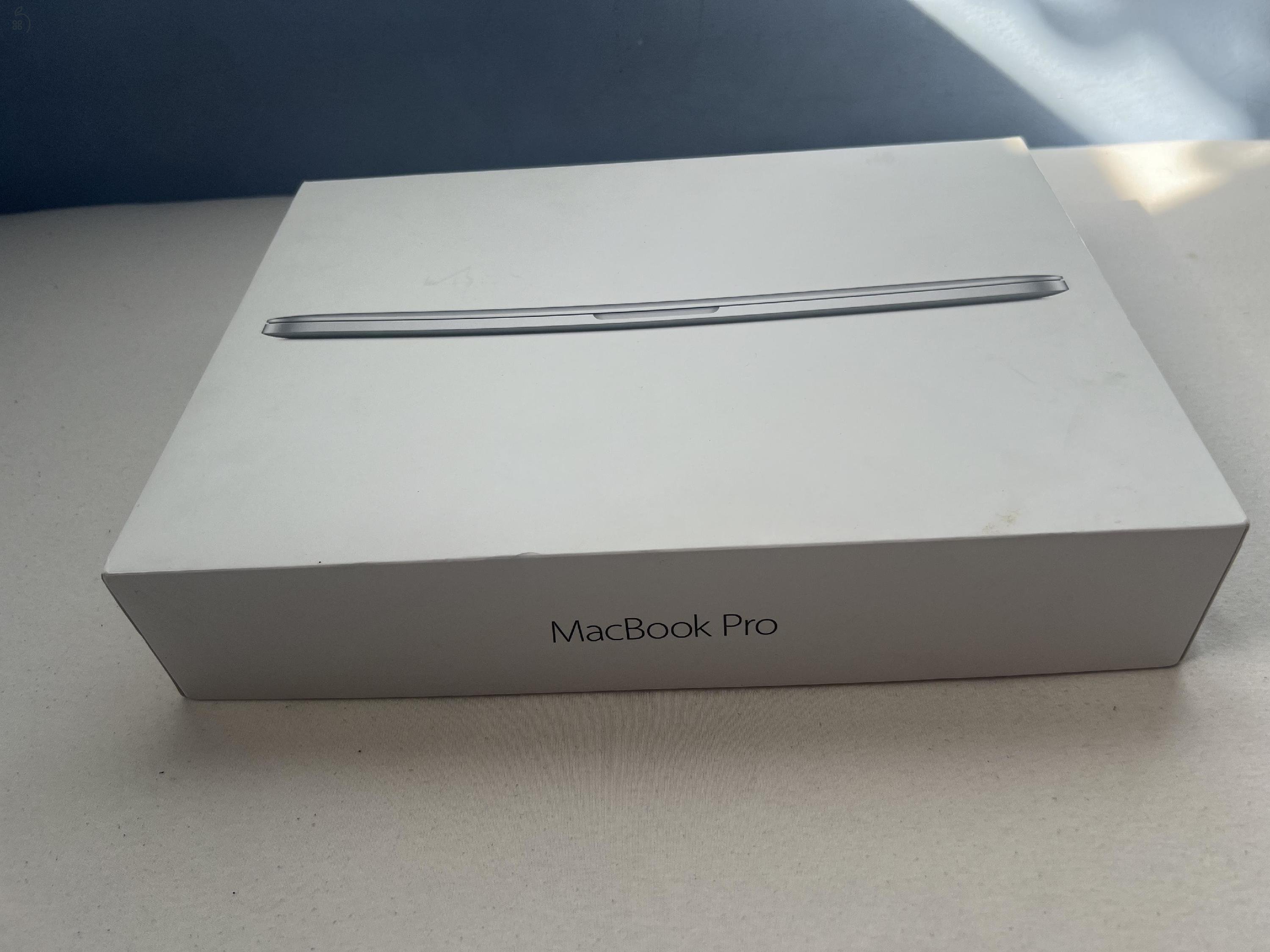 128 GB SSD Használt 'szervízkönyves' MacBook Pro 