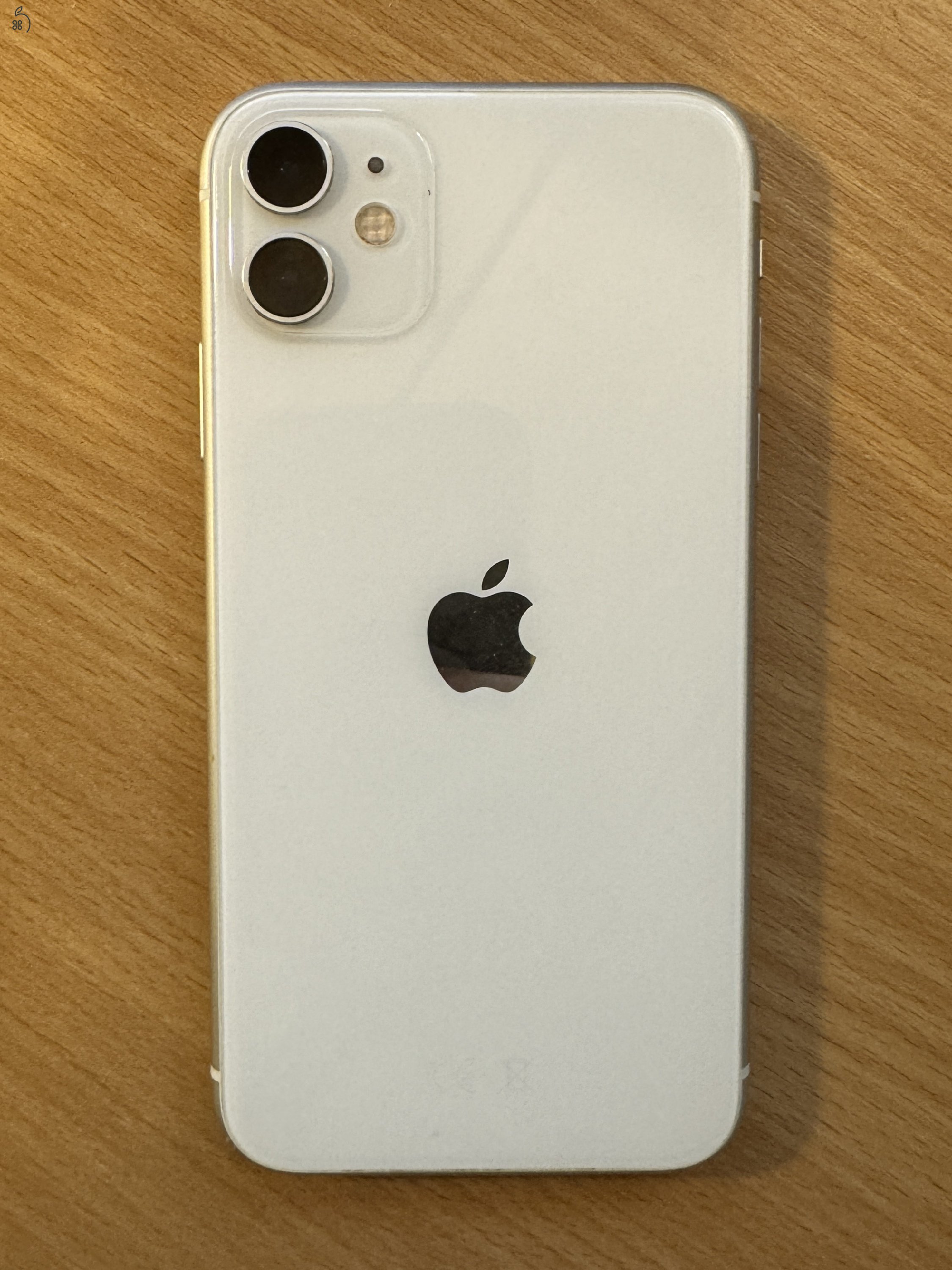 iPhone 11 128 GB - fehér