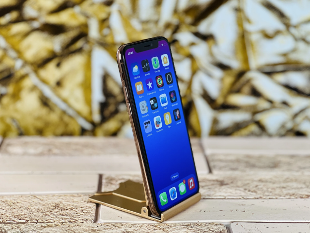 Eladó iPhone 11 Pro 64 GB Gold szép állapotú - 12 HÓ GARANCIA