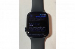 Apple Watch S8 45 mm Cellular Midnight !!6 Hónap Apple Gari!! Akku 100% + Tartozékok