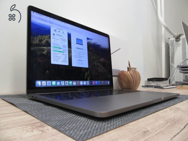 Apple Retina Macbook Pro 13 - 2018 - Használt, szép állapot