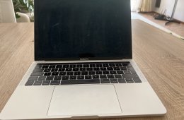 Apple MacBook Pro 13