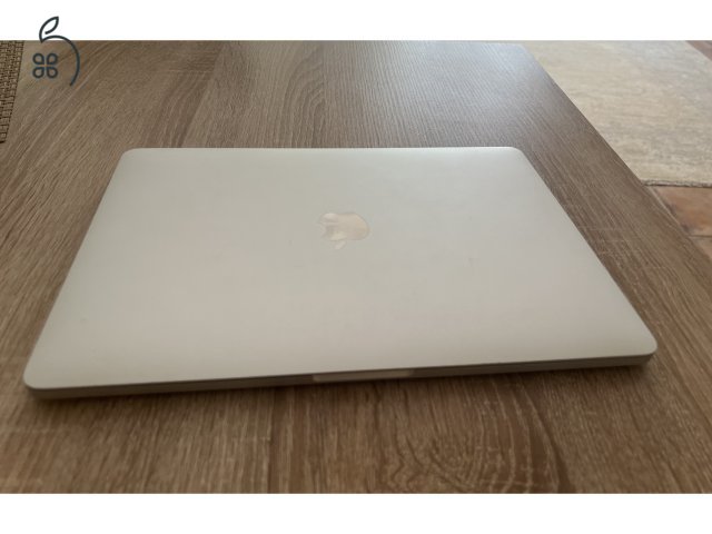 Apple MacBook Pro 13