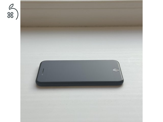 GYÖNYÖRŰ iPhone SE 2020 64GB Black - Kártyfüggetlen, 1 ÉV GARANCIA, 91% Akkumulátor