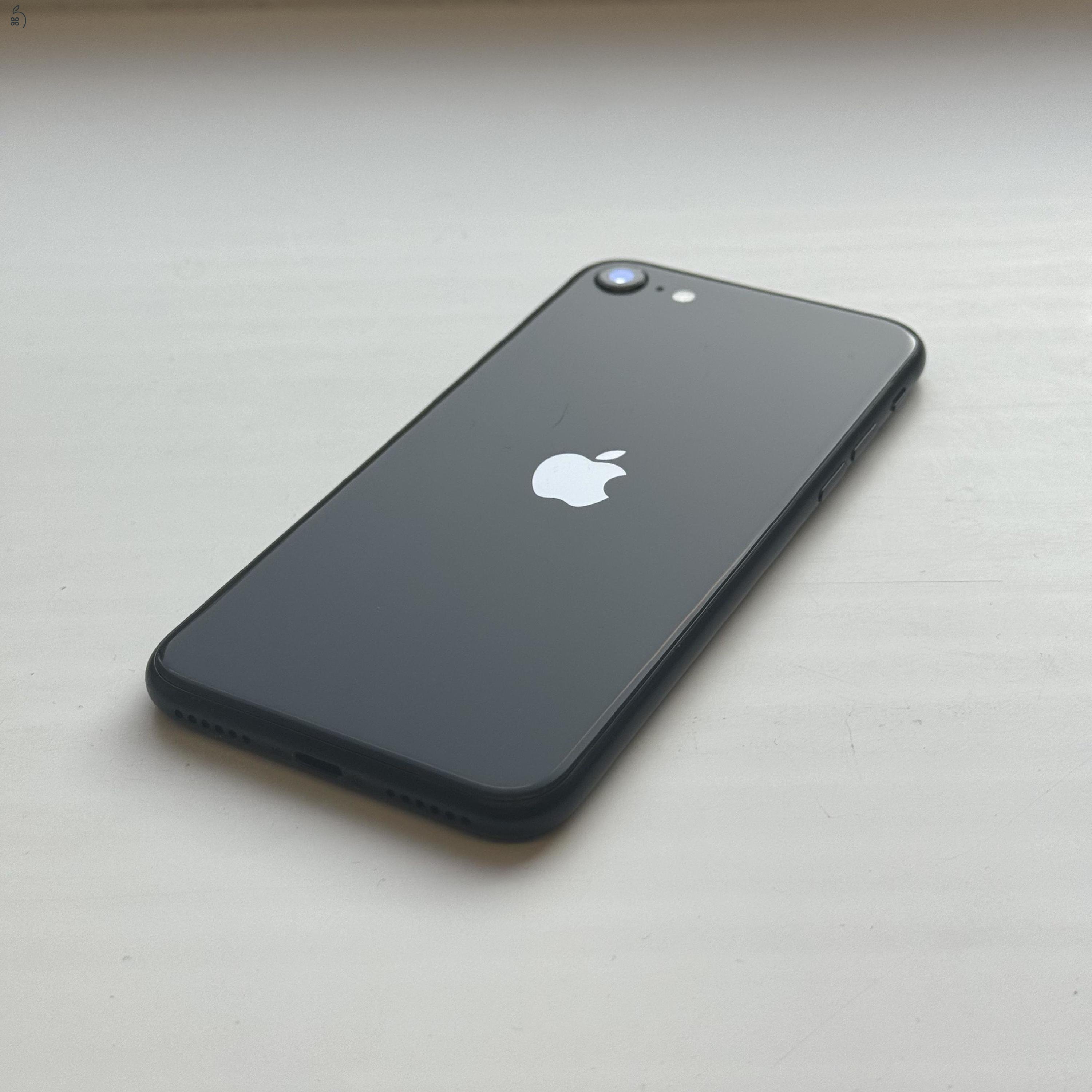 GYÖNYÖRŰ iPhone SE 2020 64GB Black - Kártyfüggetlen, 1 ÉV GARANCIA, 91% Akkumulátor