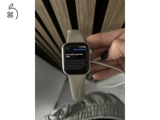 Apple Watch Series 7 GPS 41mm, csillagfény, csillagfény sportszíjjal