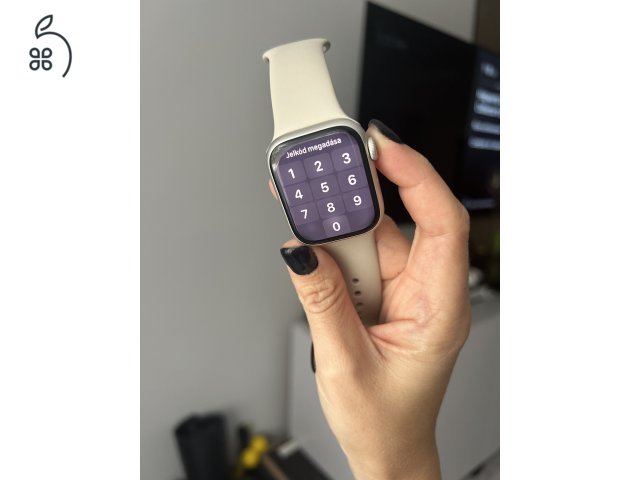 Apple Watch Series 7 GPS 41mm, csillagfény, csillagfény sportszíjjal