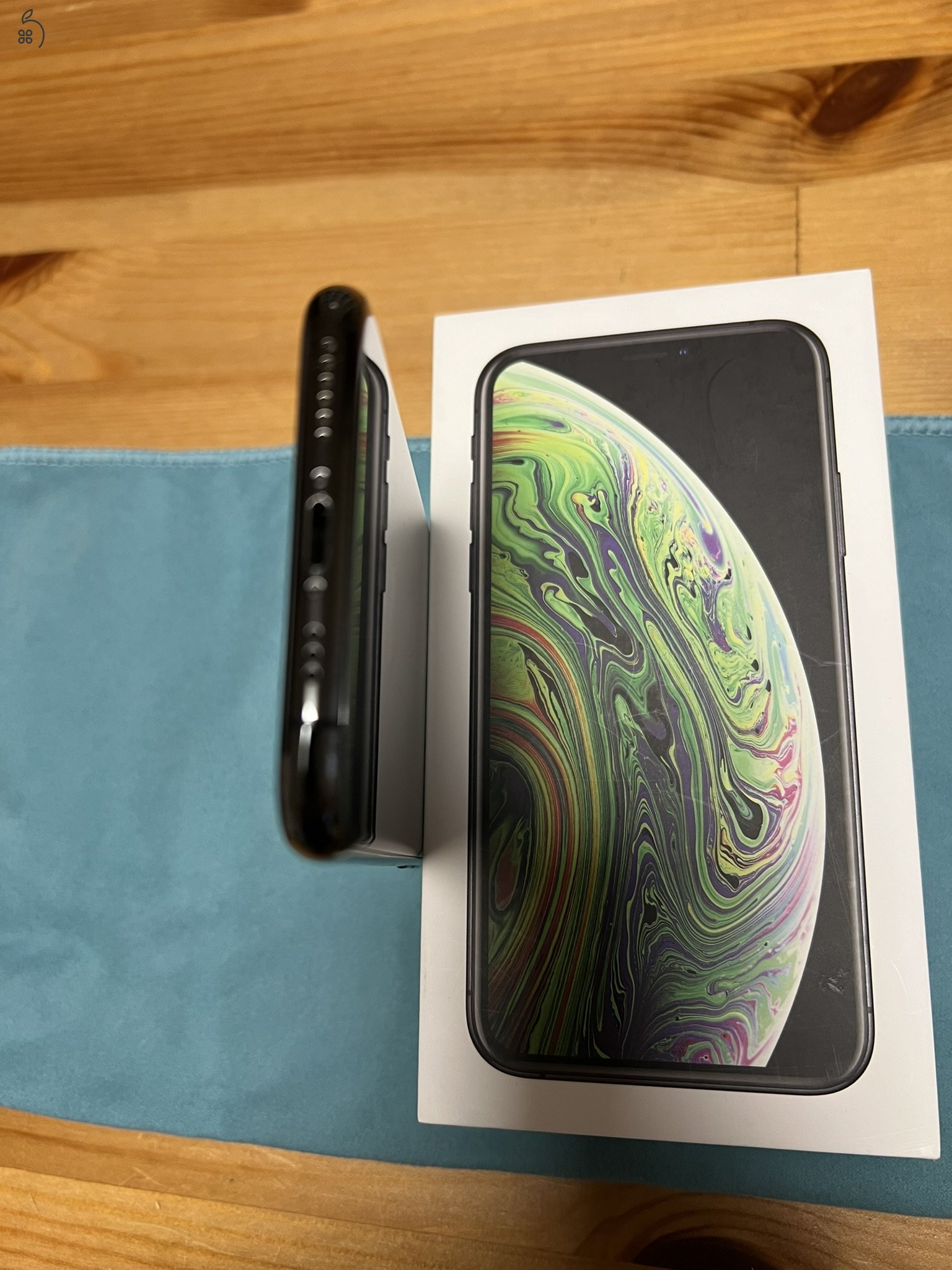 Eladó Iphone Xs,Space Gray színben,64GB.