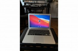 MacBook Air 13” (Early 2015) 