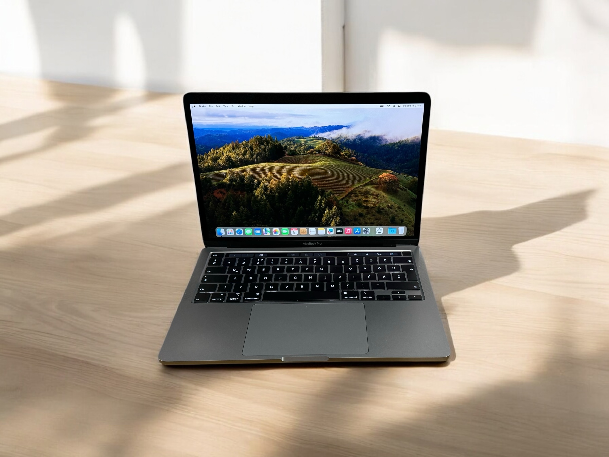 89. Apple MacBook Pro 13