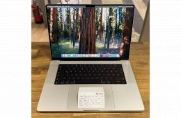 2. Apple MacBook Pro 16