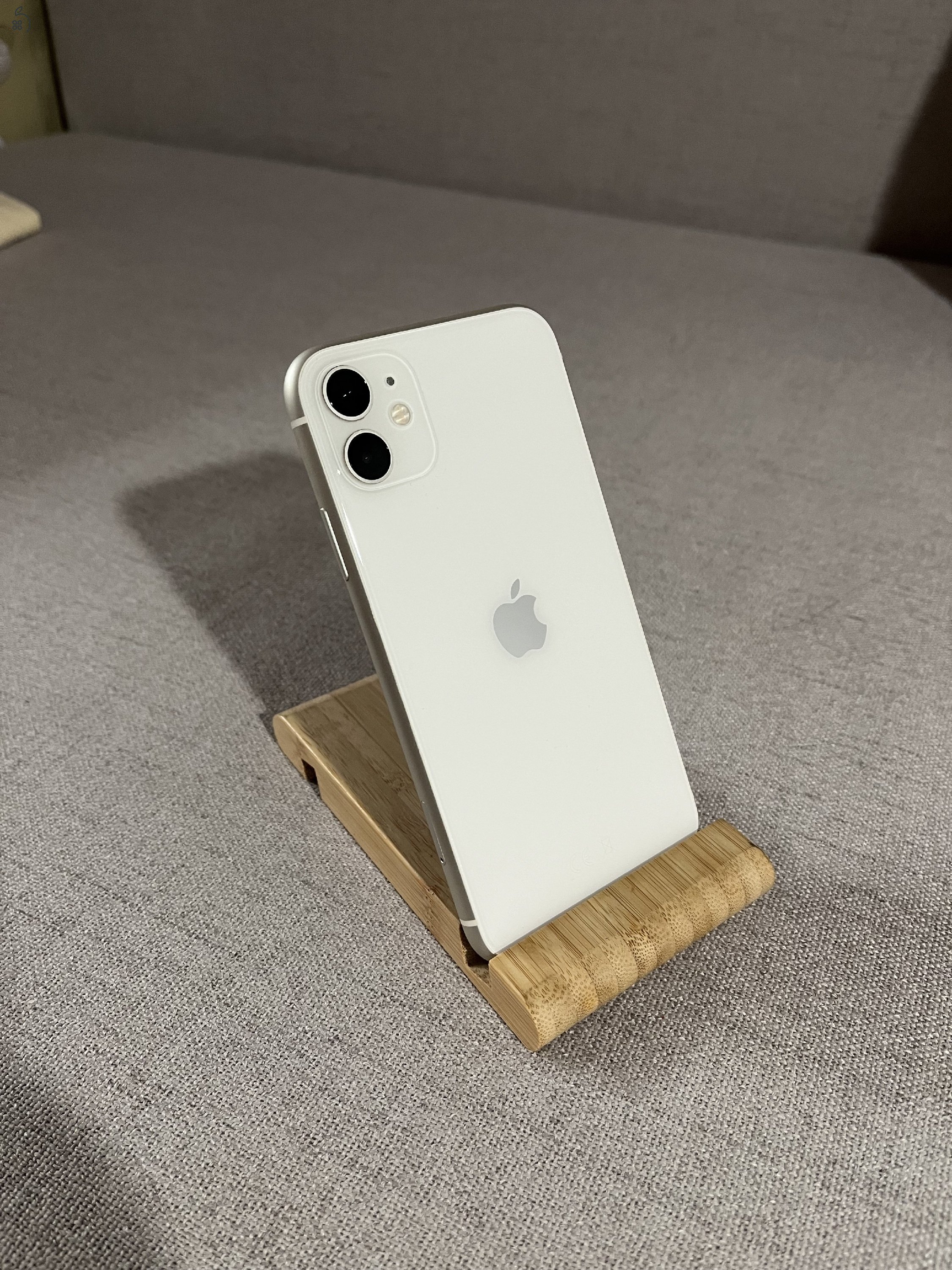 Iphone 11 White 128 Gb független