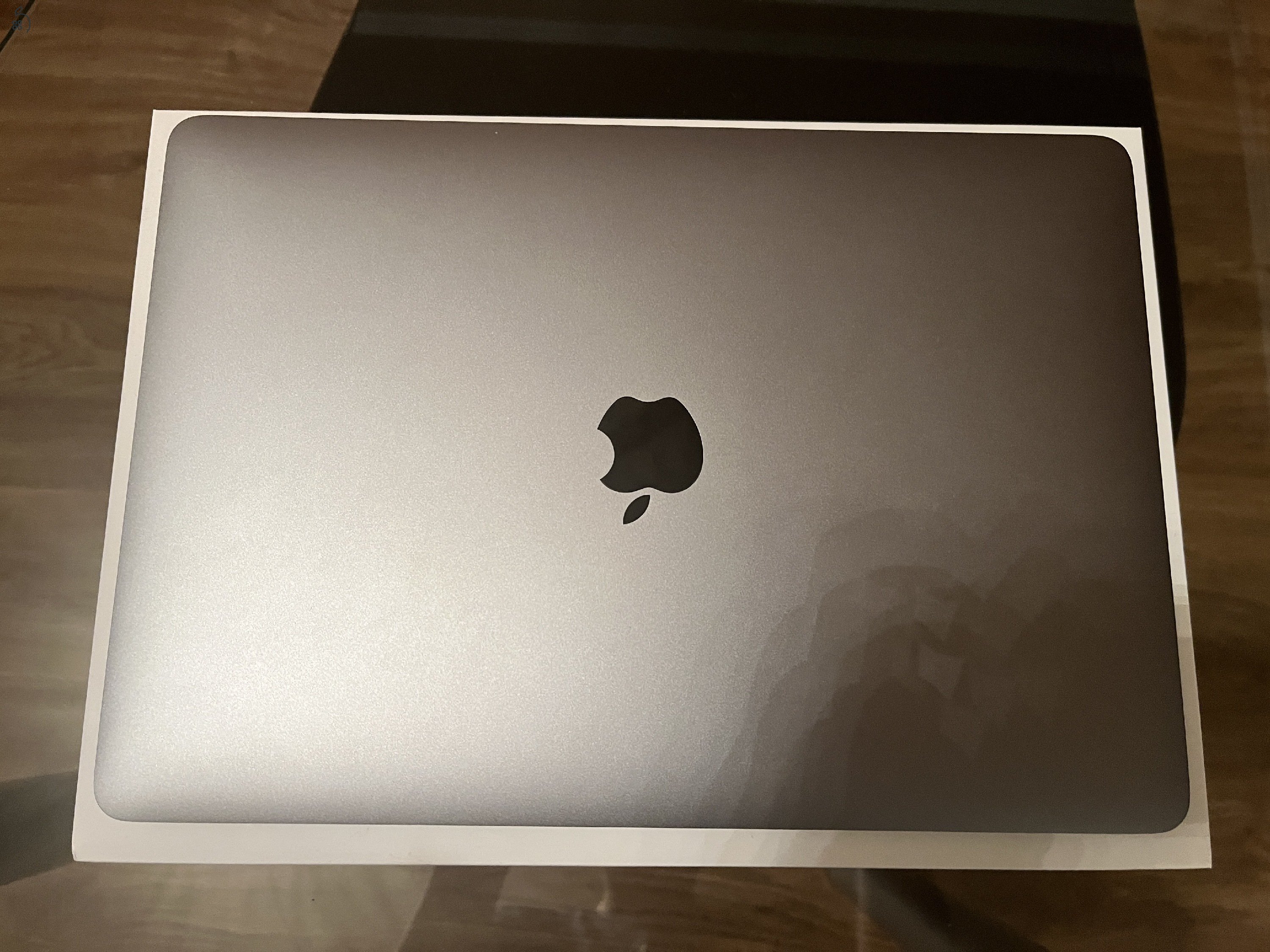 MacBook Pro 2018 eladó