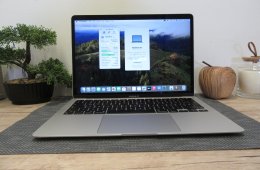 Apple Macbook Air 13 - 2020 - Használt, szép állapot