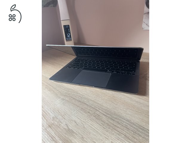 MacBook Air M1