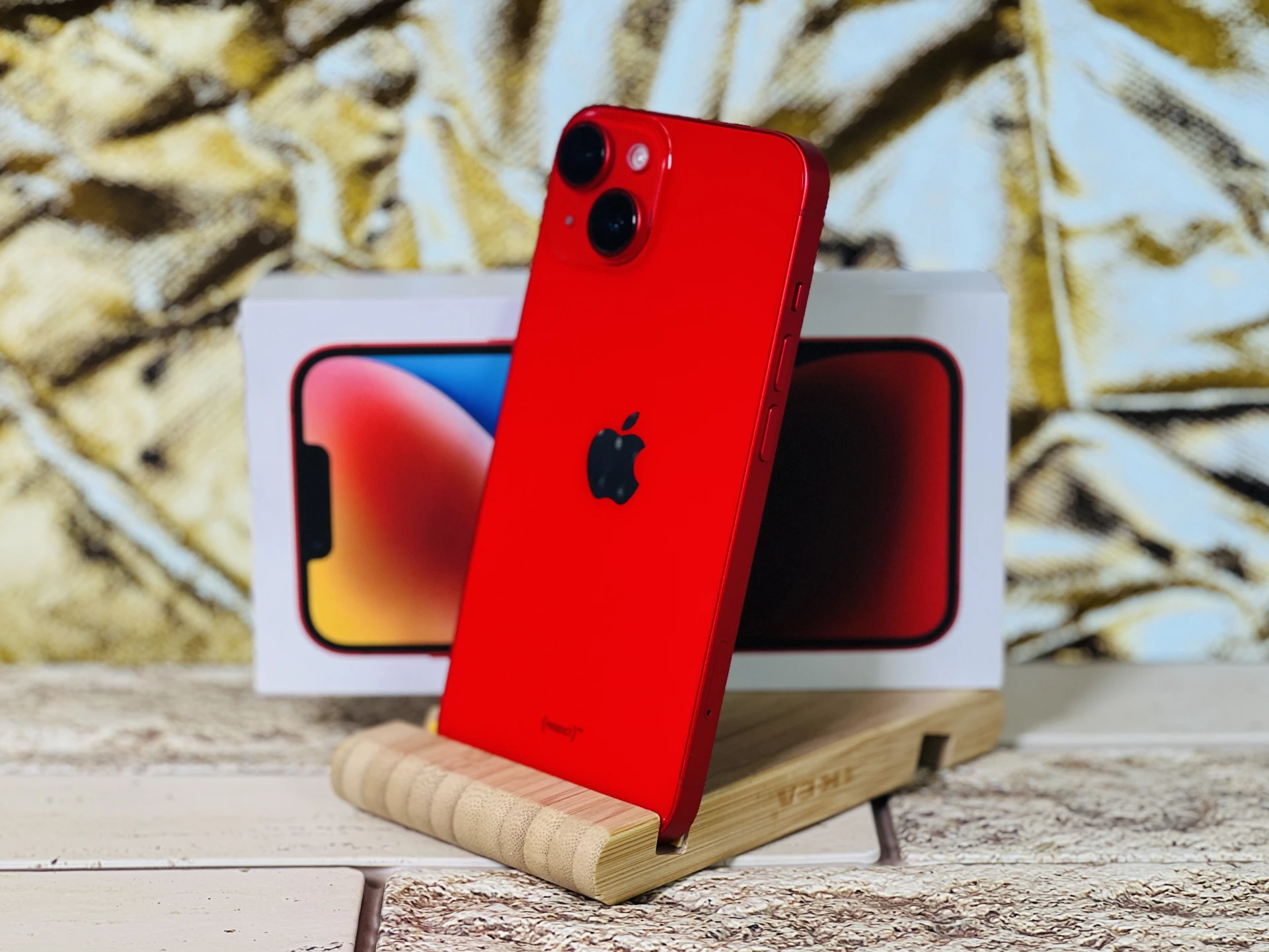 Eladó iPhone 14 128 GB PRODUCT RED szép állapotú - 12 HÓ GARANCIA