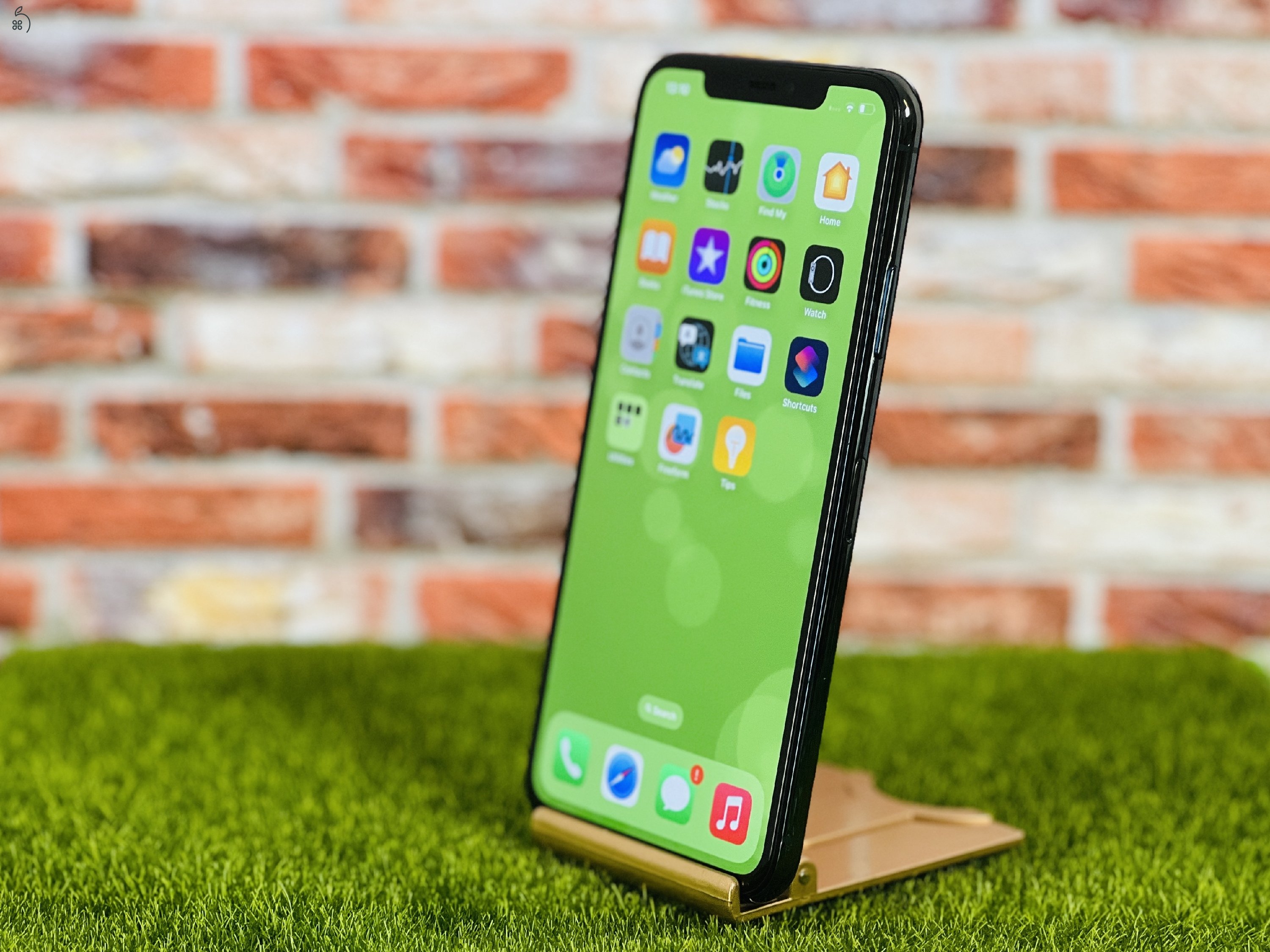 Eladó iPhone 11 Pro Max 64 GB Midnight Green szép állapotú - 12 HÓ GARANCIA - 125