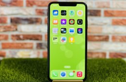 Eladó iPhone 11 Pro Max 64 GB Midnight Green szép állapotú - 12 HÓ GARANCIA - 125