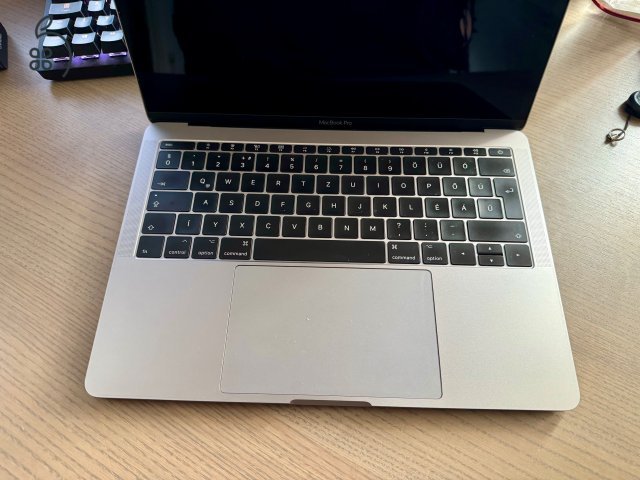 MacBook Pro 13