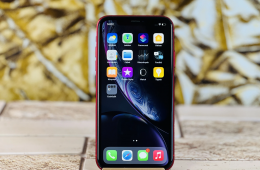 Eladó iPhone XR 64 GB PRODUCT RED szép állapotú - 12 HÓ GARANCIA