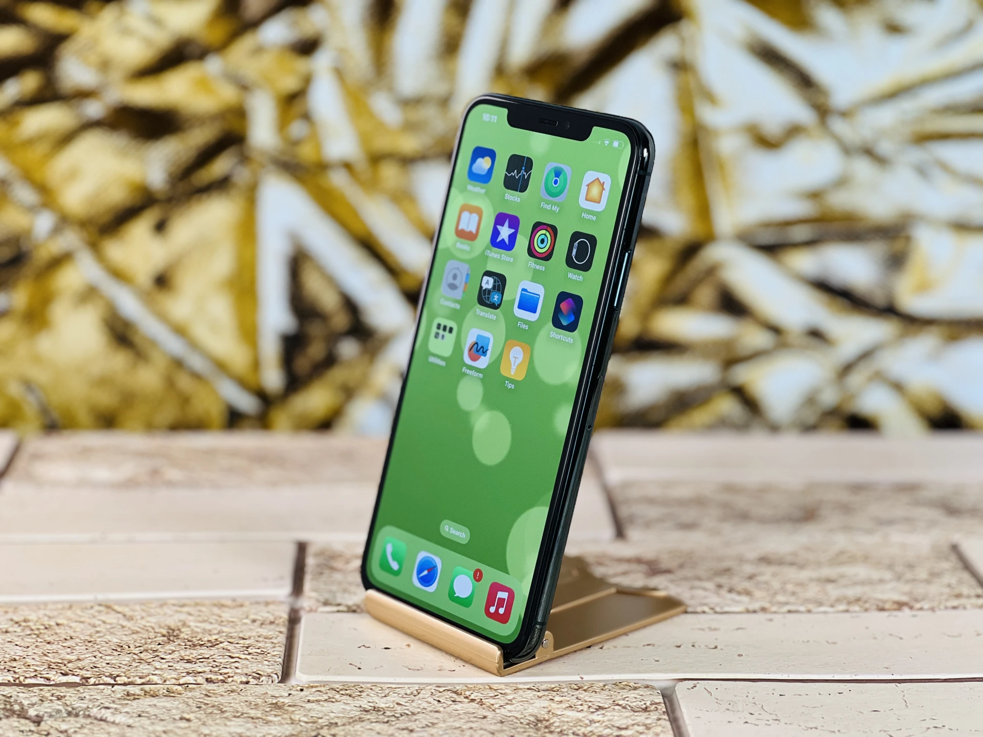 Eladó iPhone 11 Pro Max 64 GB Midnight Green szép állapotú - 12 HÓ GARANCIA