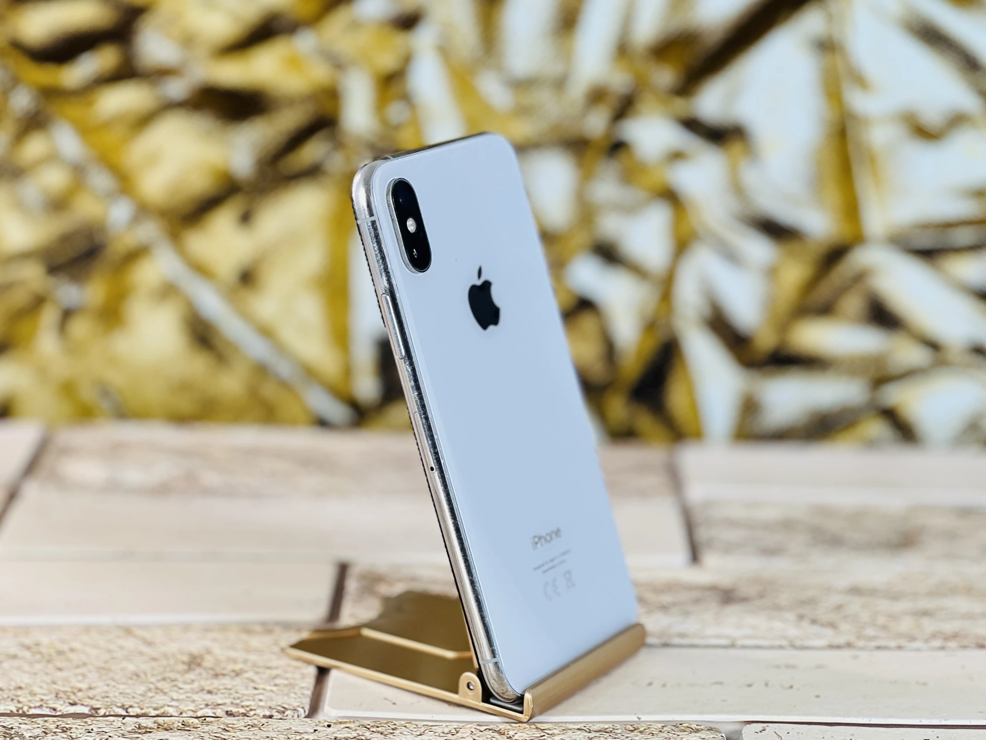 Eladó iPhone XS 256 GB Silver szép állapotú - 12 HÓ GARANCIA