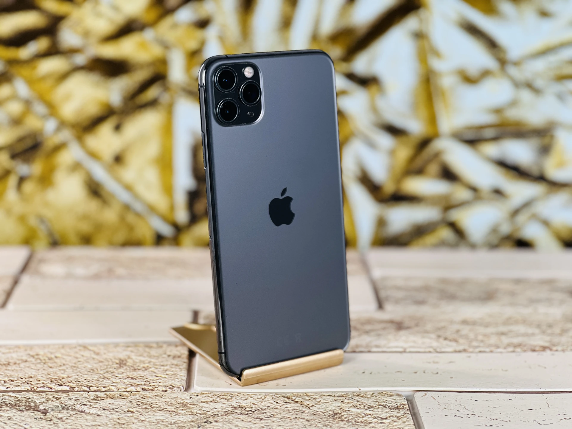 Eladó iPhone 11 Pro Max 64 GB Space Gray szép állapotú - 12 HÓ GARANCIA