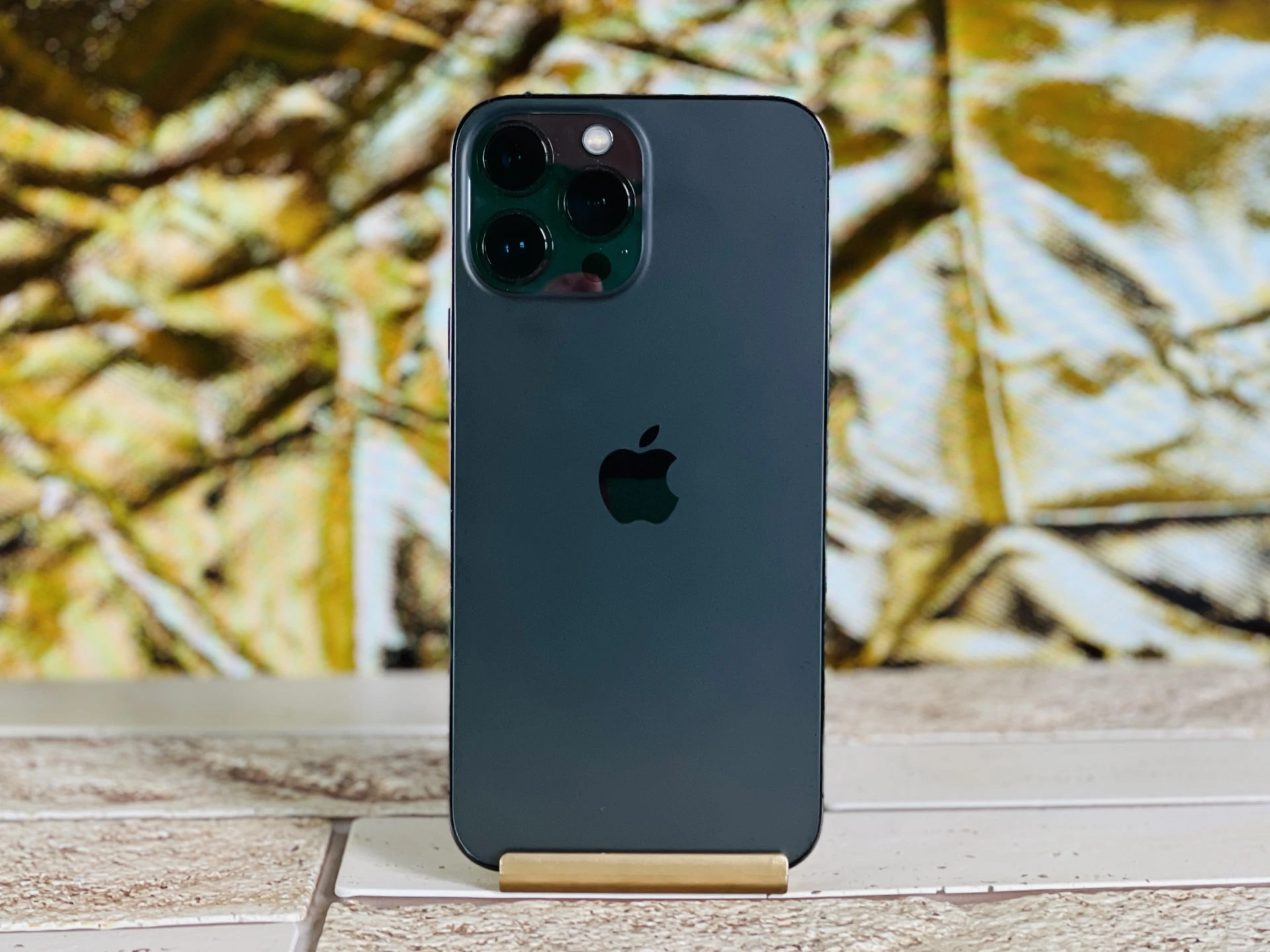 Eladó iPhone 13 Pro Max 256 GB Graphite szép állapotú - 12 HÓ GARANCIA