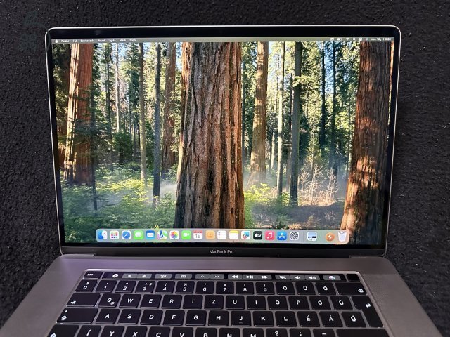 Apple Macbook Pro 16” 2019 / Core i9 / 32GB / 1TB SSD