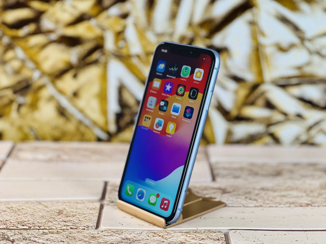 Eladó iPhone XR 64 GB Blue szép állapotú - 12 HÓ GARANCIA